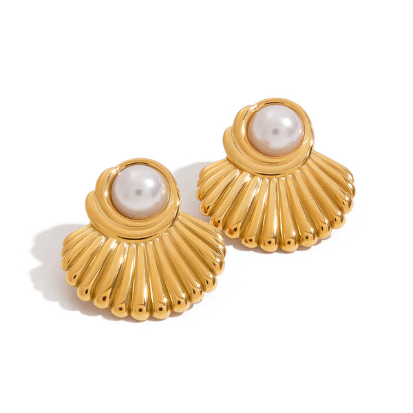 Pearl Shell Stud Earring