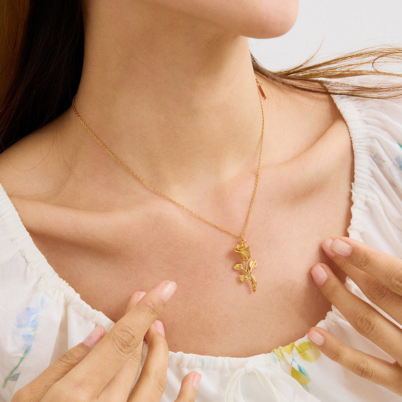 Eternal Rose Necklace