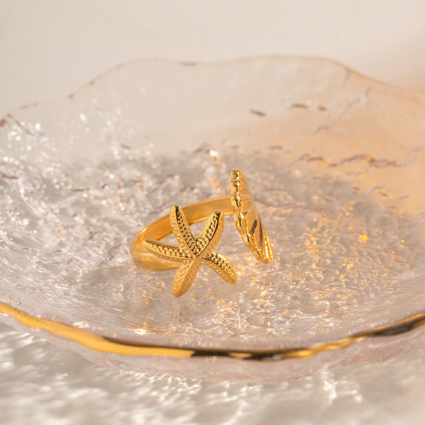 Gold Starfish & Shell Ring