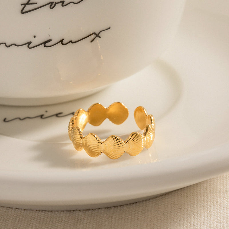 Scallop Shell Chain Ring