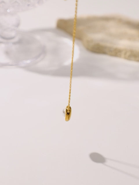 Pearl Pendant Necklace